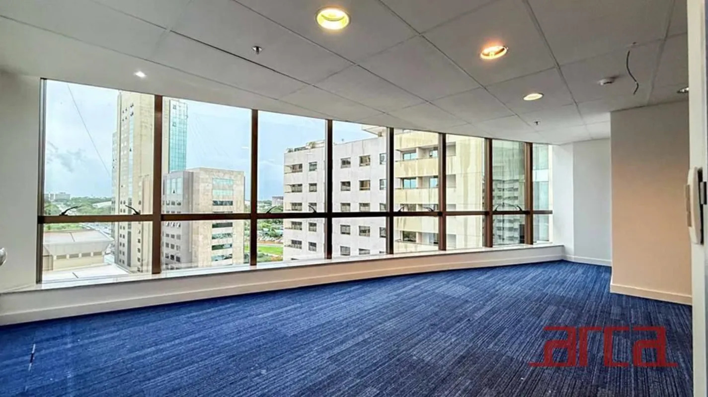 Sala Comercial de Alto Padrão - 526m²